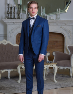 Kék öltöny kockás mellénnyel