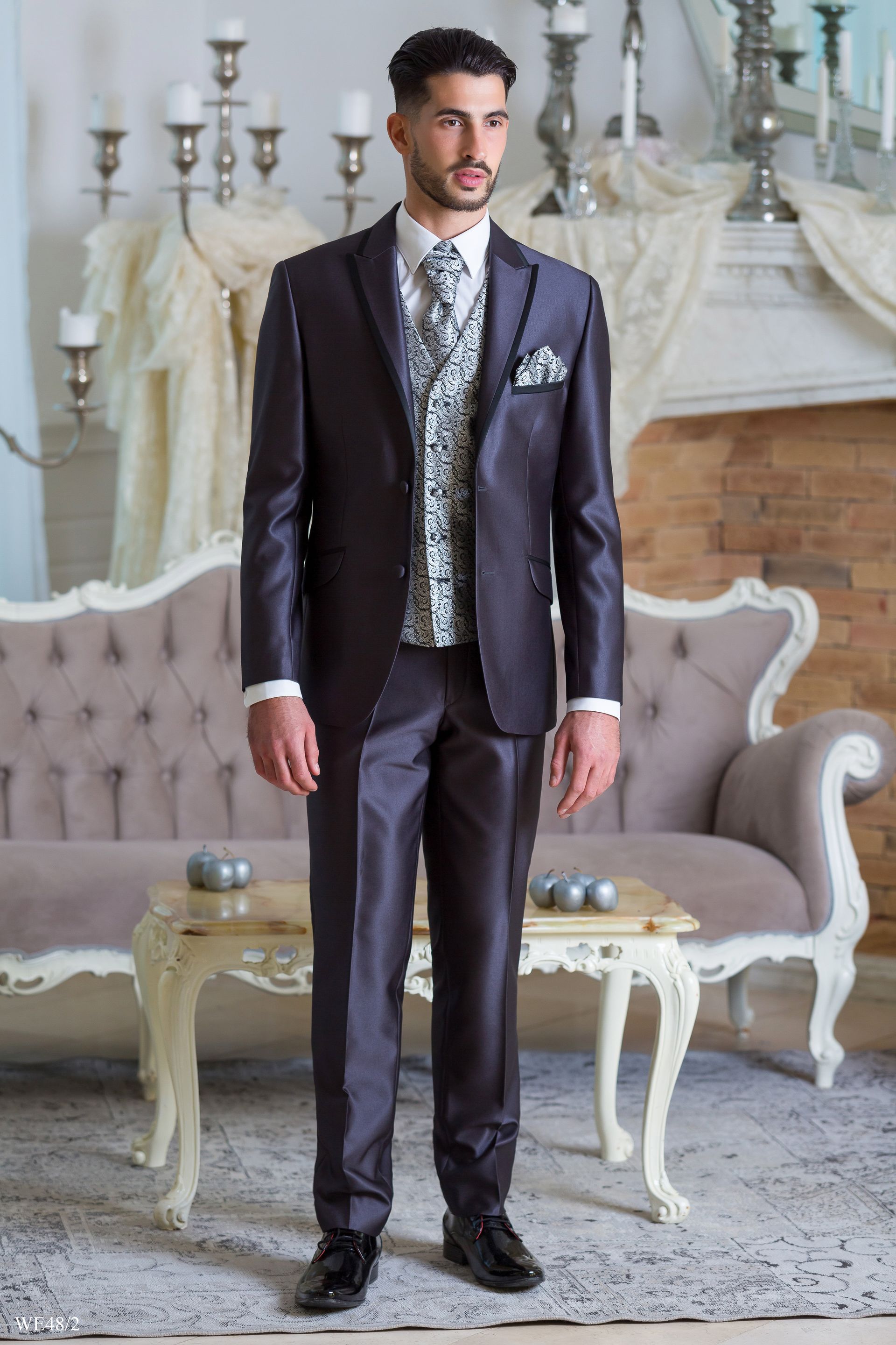 Magas fényű alkalmi ruha szett